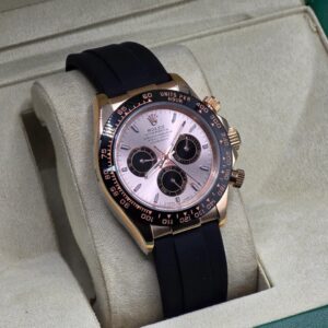 ROLEX DAYTONA (BOXED)