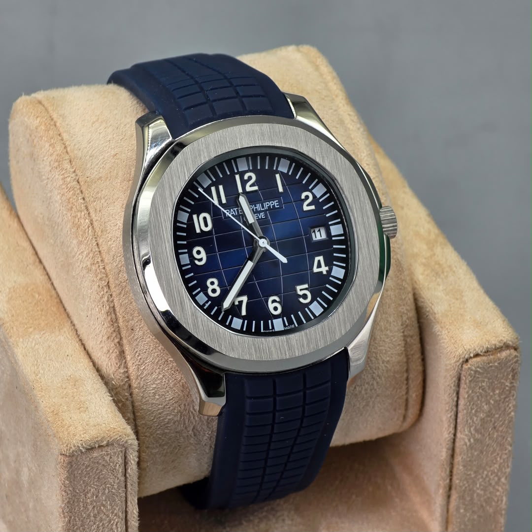 PATEK PHILIPPE AUTOMATIC (BOXED)
